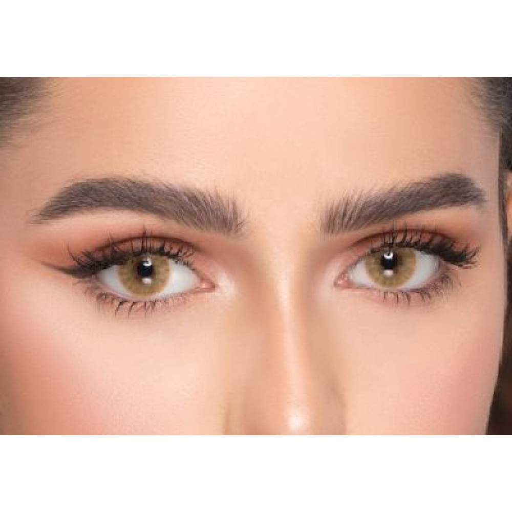 عدسات ناتشورال كور هازل-شهريه